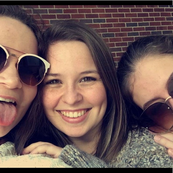 Meet your Posher, Teague - Picture 1 of 1